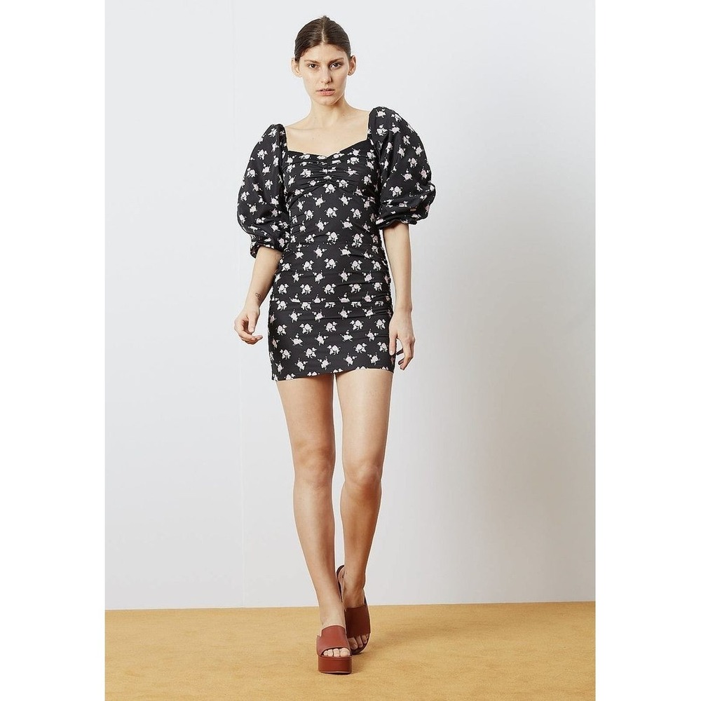 New NWT Sandy‎ Liang Dress Pump